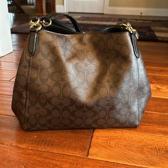 Coach Handbag - Picture 2 of 9